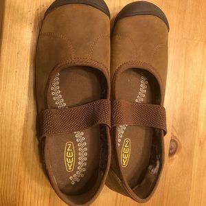 NWOT Women’s KEENS Sienna MaryJane shoes